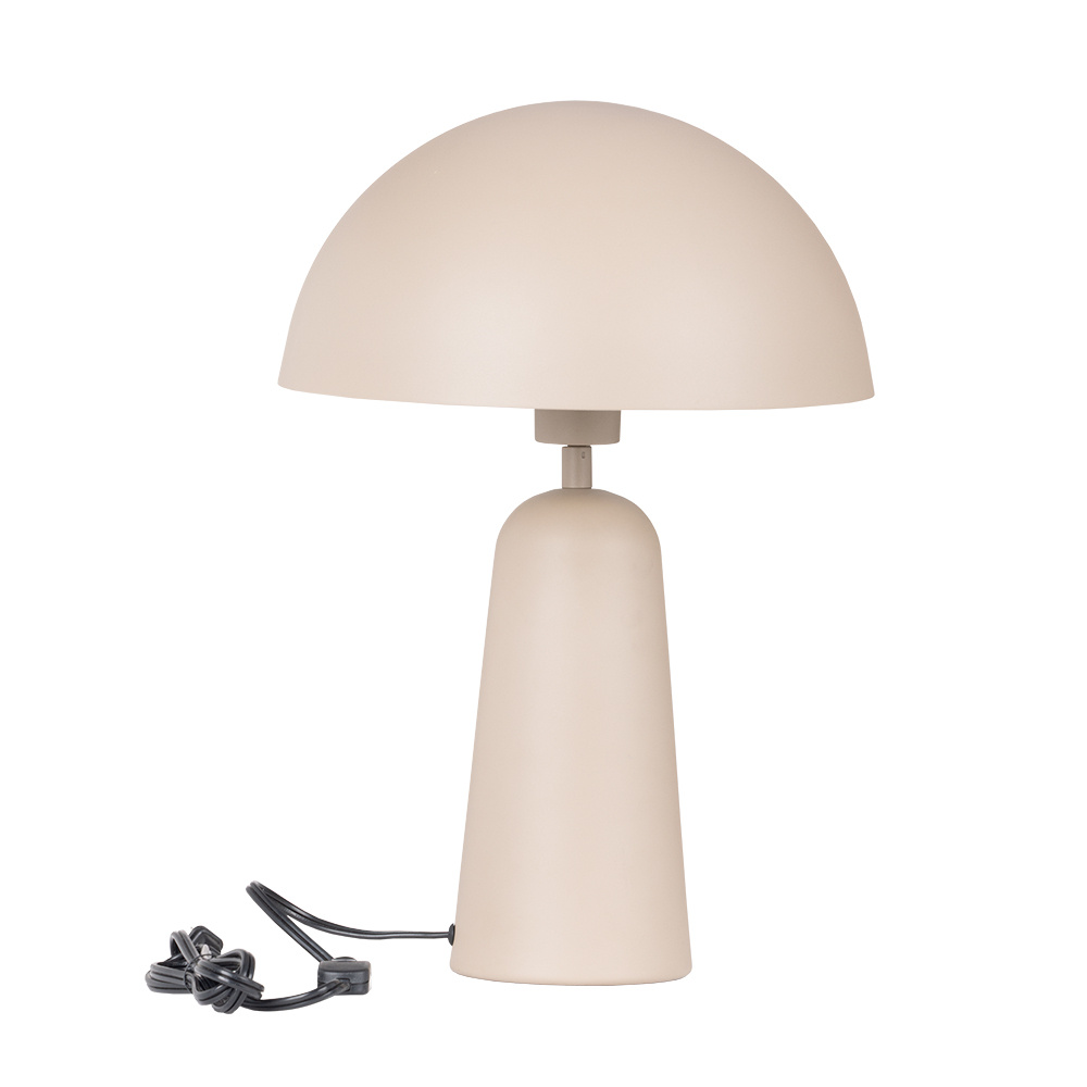 Aranzola - 1 LT Table Lamp